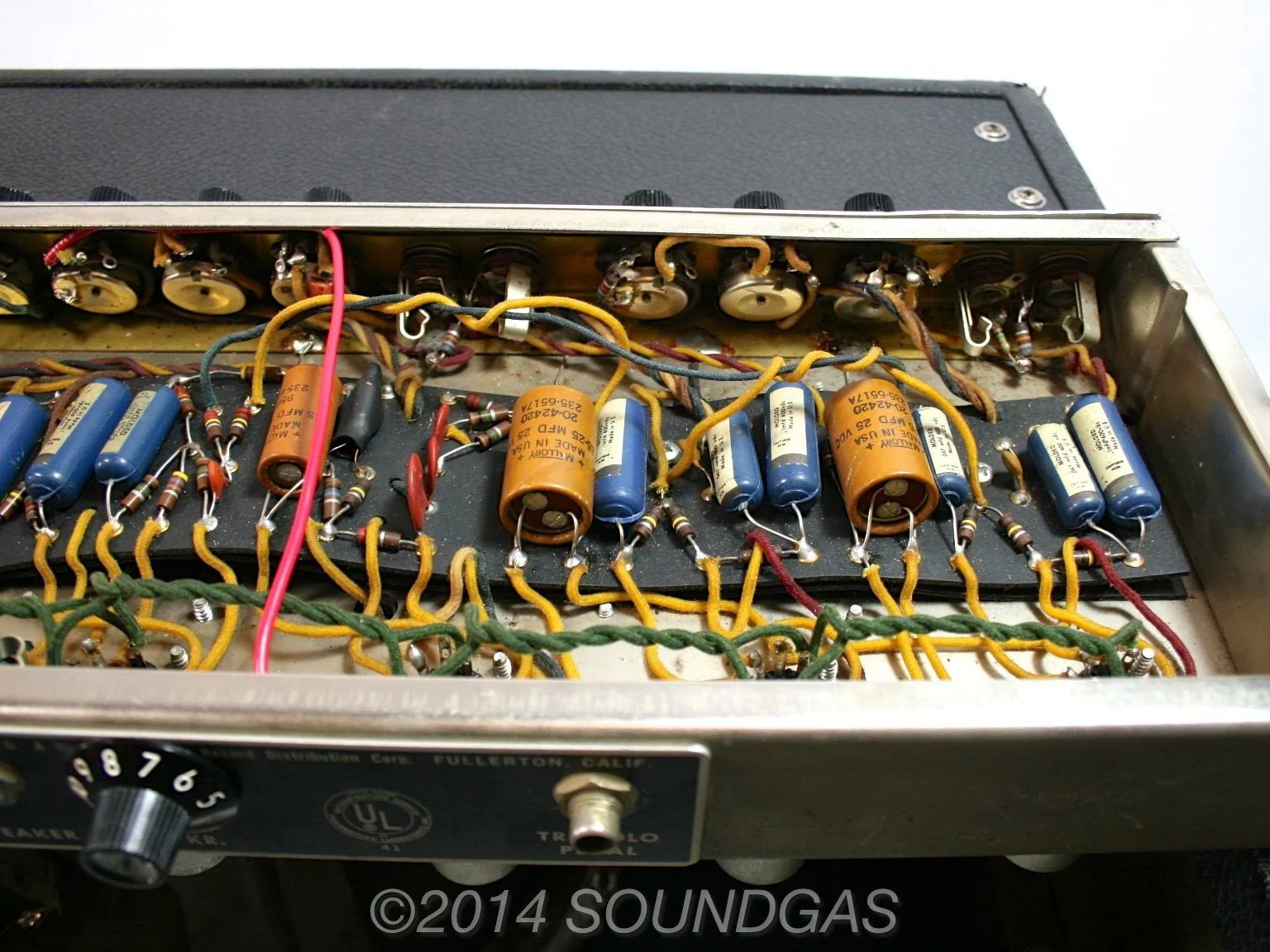 Fender Deluxe Black Panel AB763 (1965) - Image 10