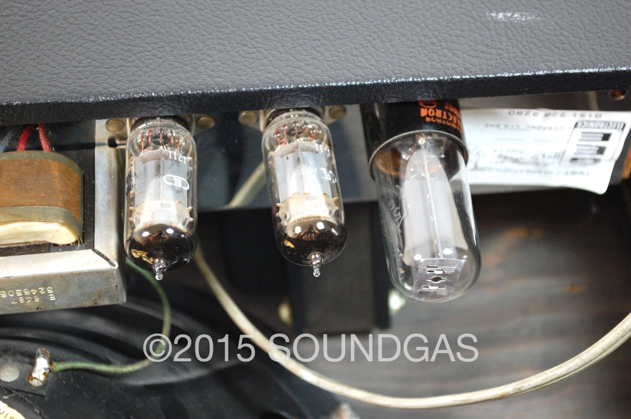 1965 SUPRO MODEL 24 - Image 3