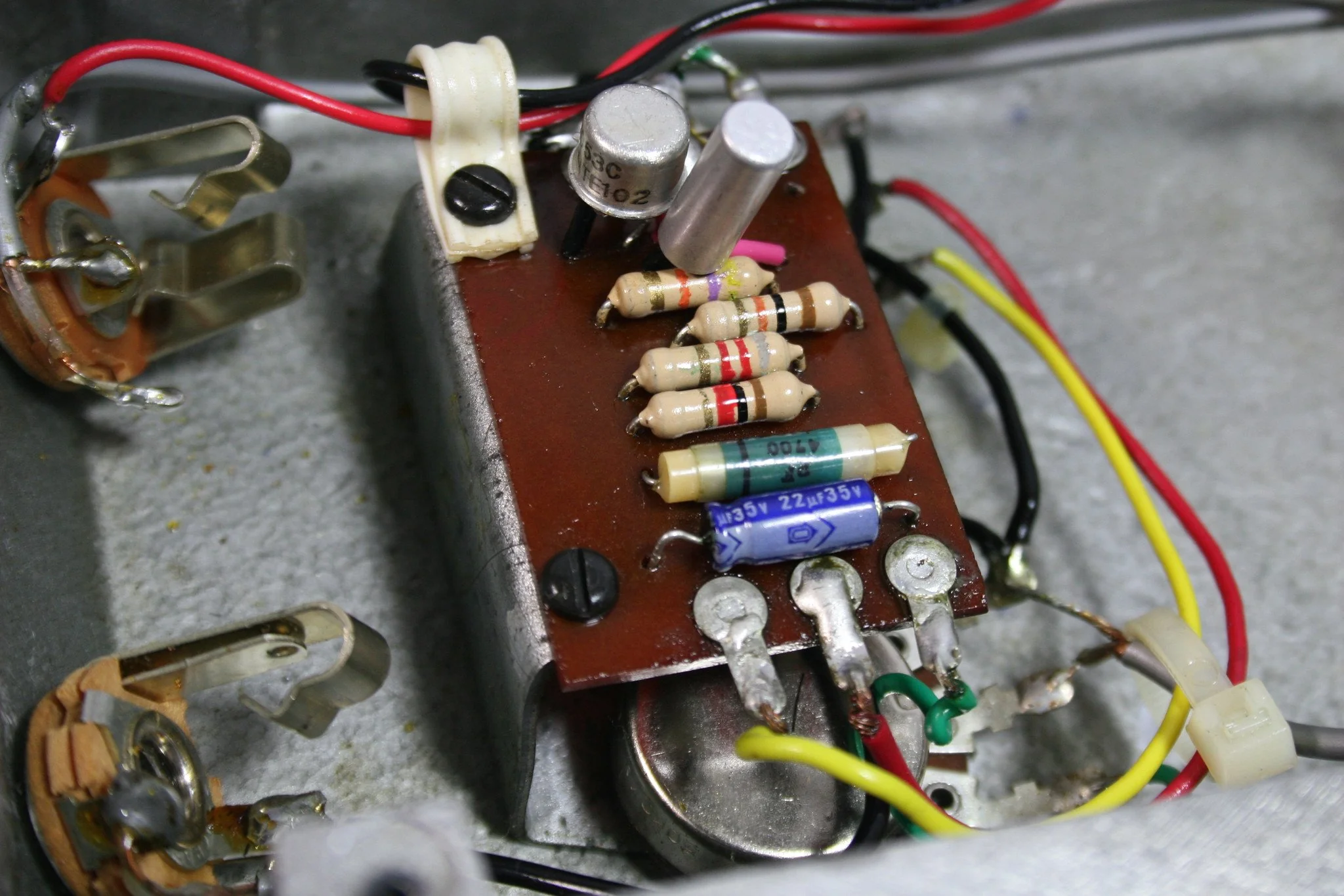 VOX TONE BENDER FUZZ V-828 - Image 12