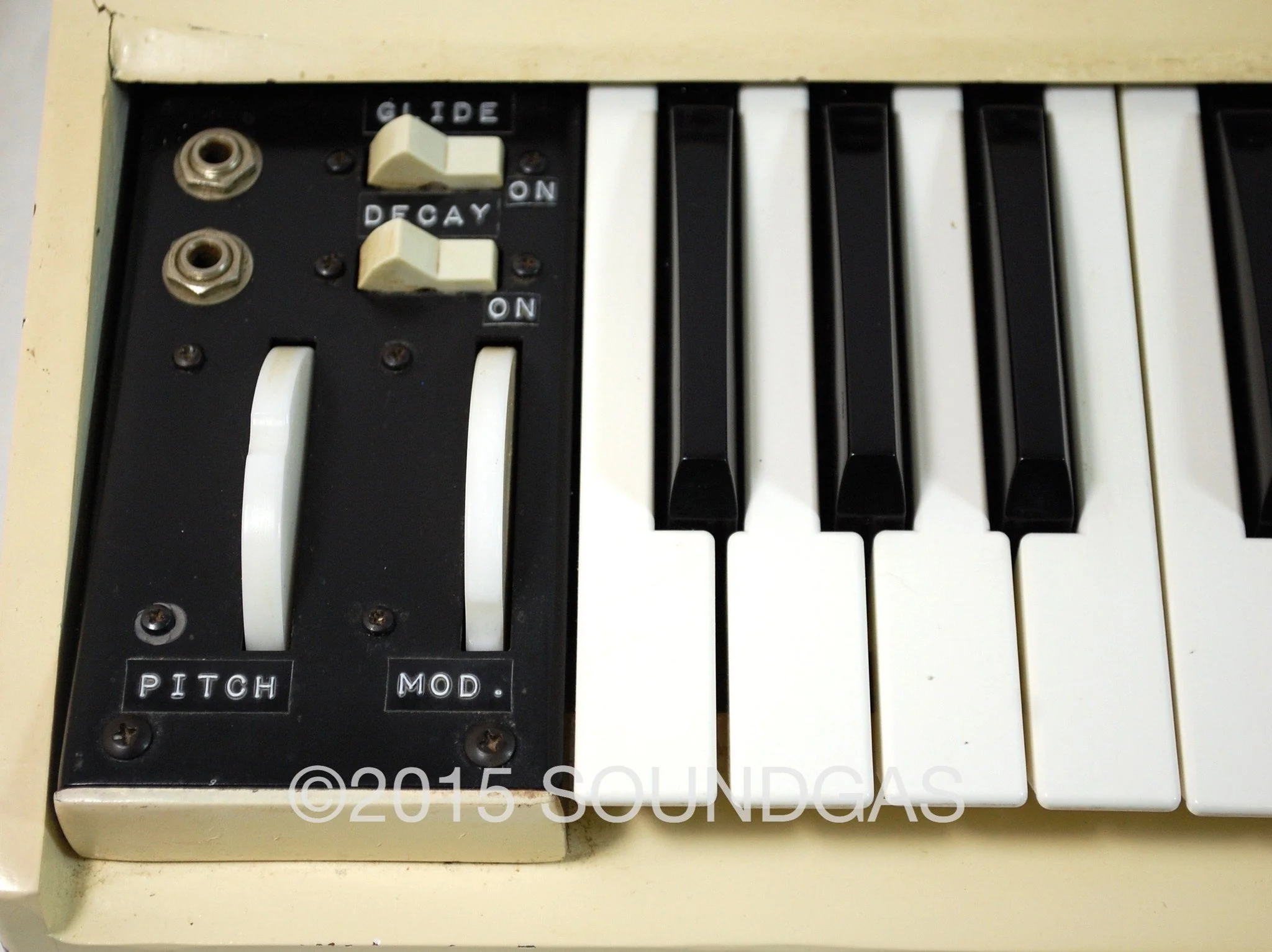 1973 MINIMOOG MODEL D - Image 12