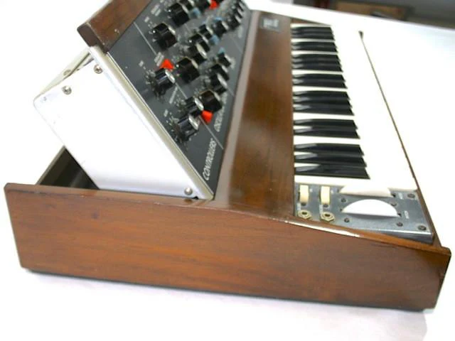 MOOG MUSIC MINIMOOG MODEL D (1973) - Image 13
