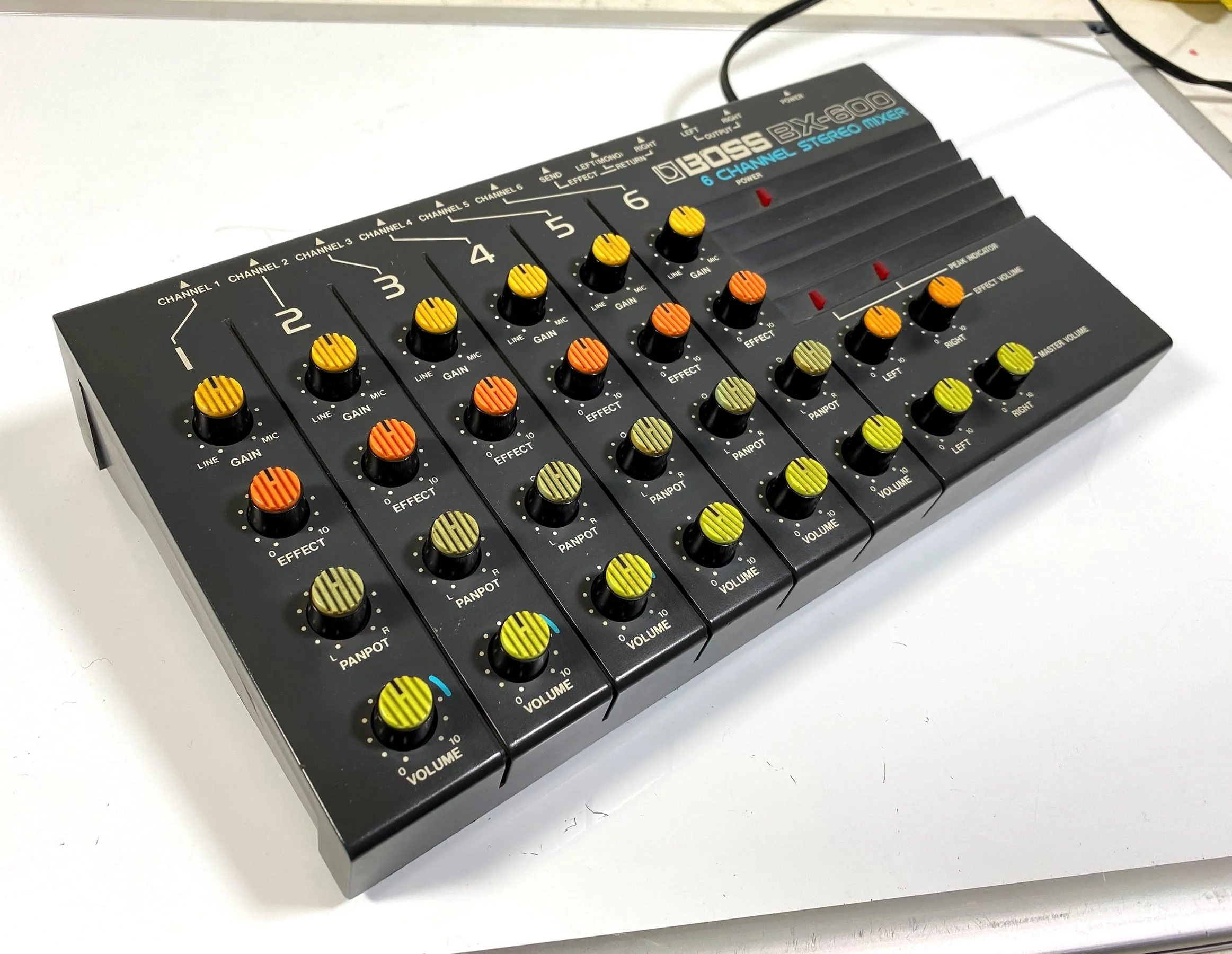Boss BX-600 Mixer - Image 3
