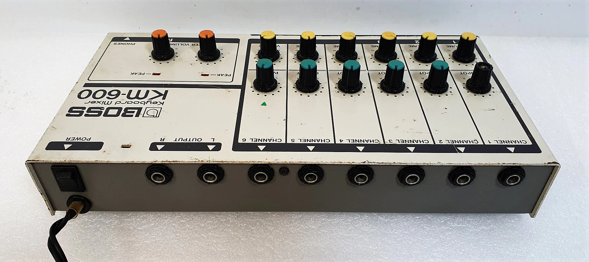 Boss KM-600 Keyboard Mixer - Image 4
