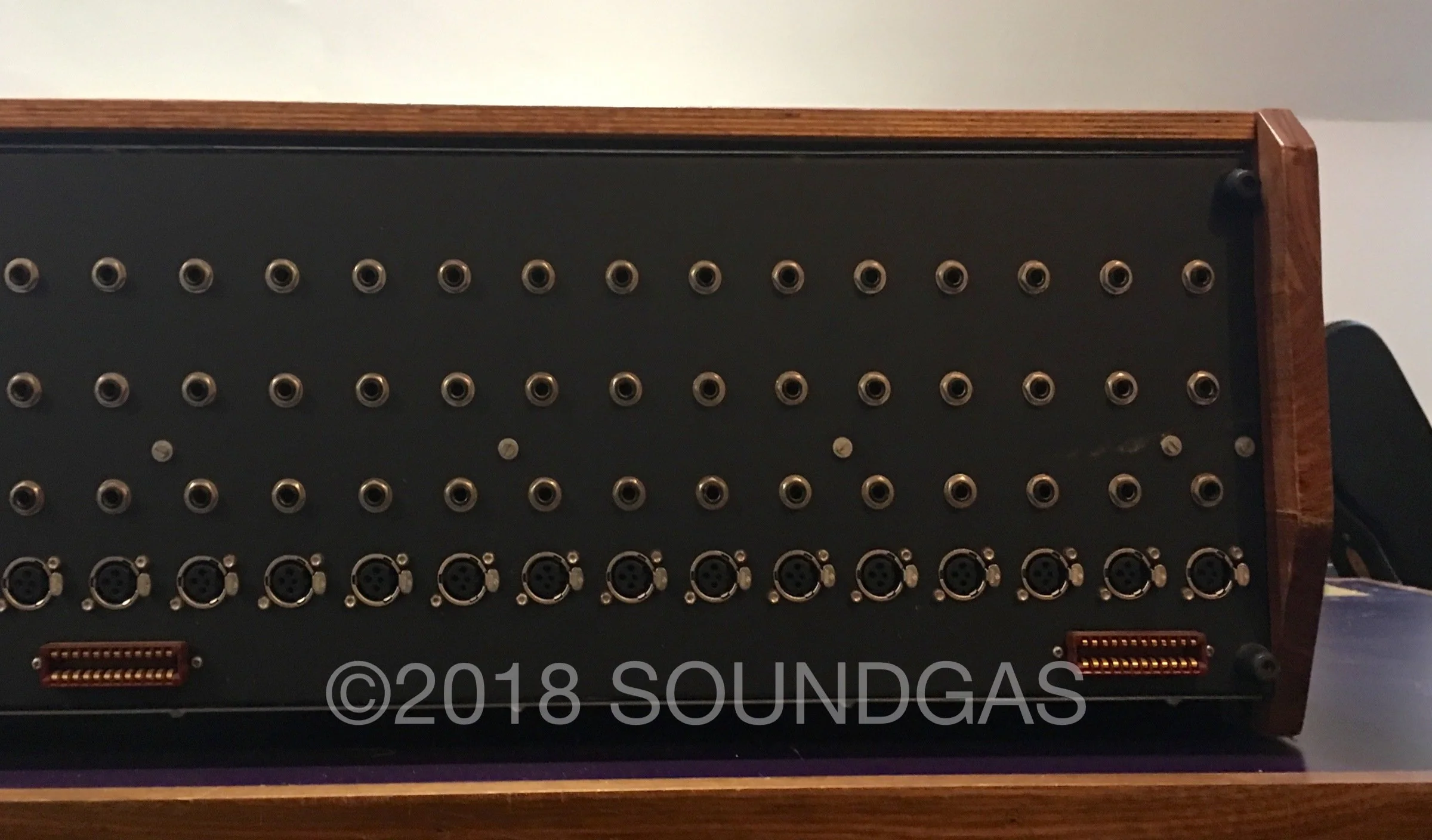 Chilton QM3 - 24-8-2 Mixing console - ex-BBC - Image 10