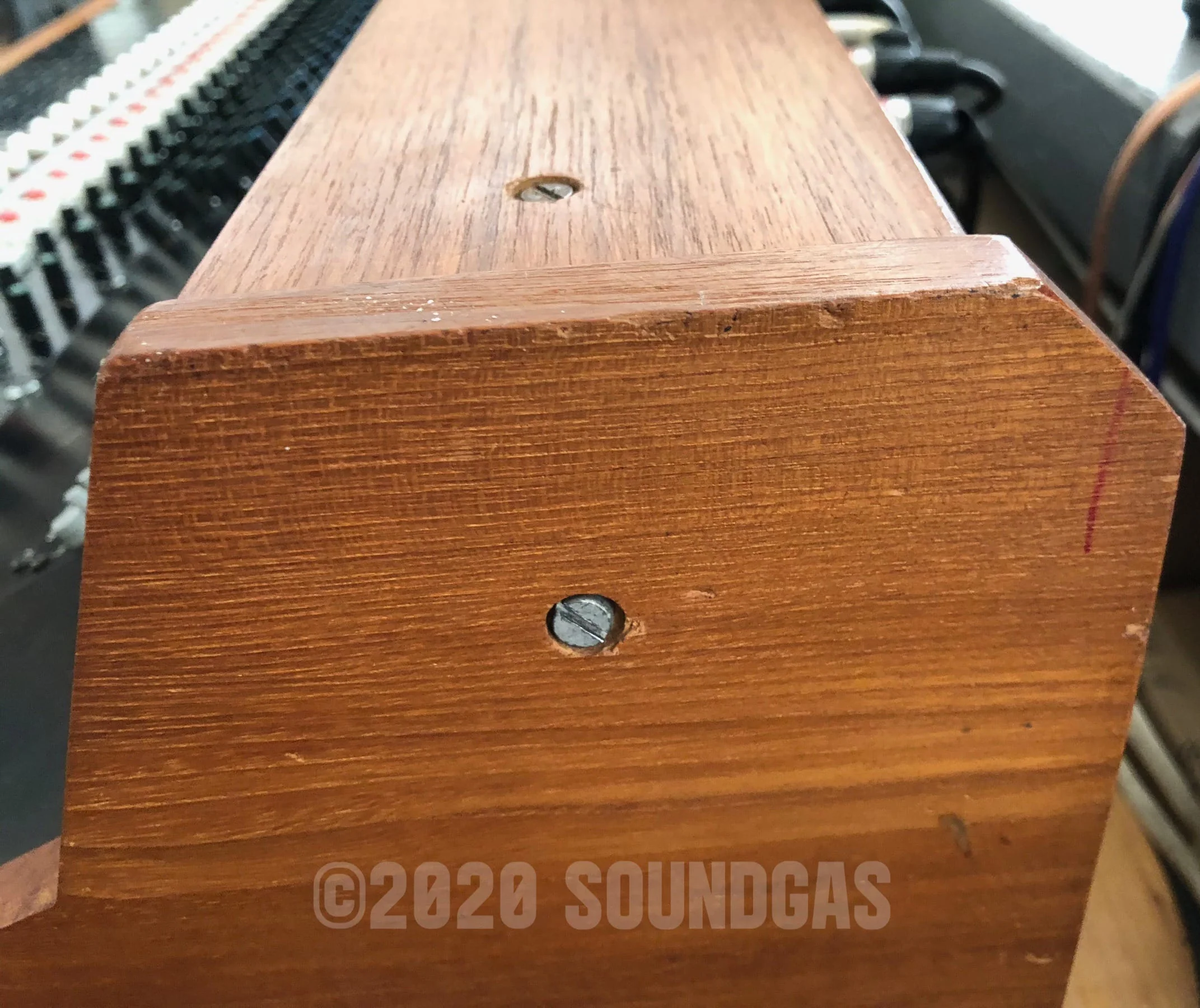 Chilton QM3 - 24-8-2 Mixing console - ex-BBC - Image 18