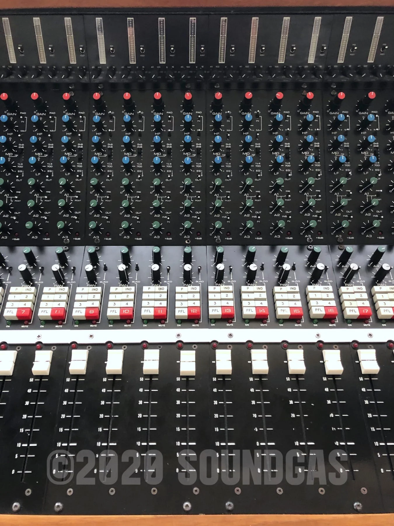 Chilton QM3 - 24-8-2 Mixing console - ex-BBC - Image 3
