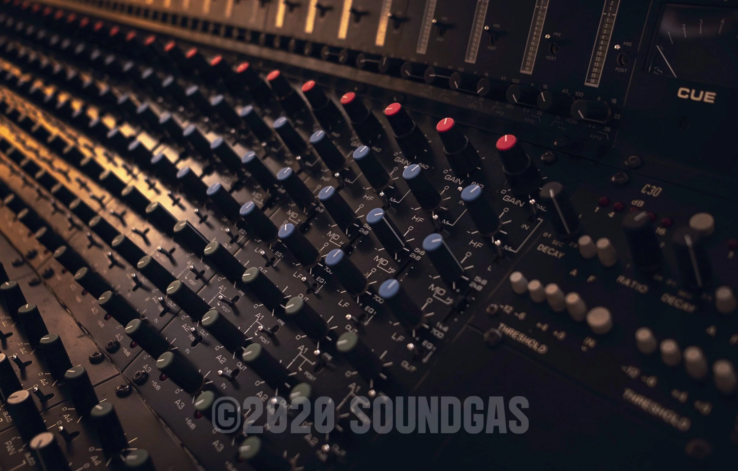 Chilton QM3 - 24-8-2 Mixing console - ex-BBC - Image 8