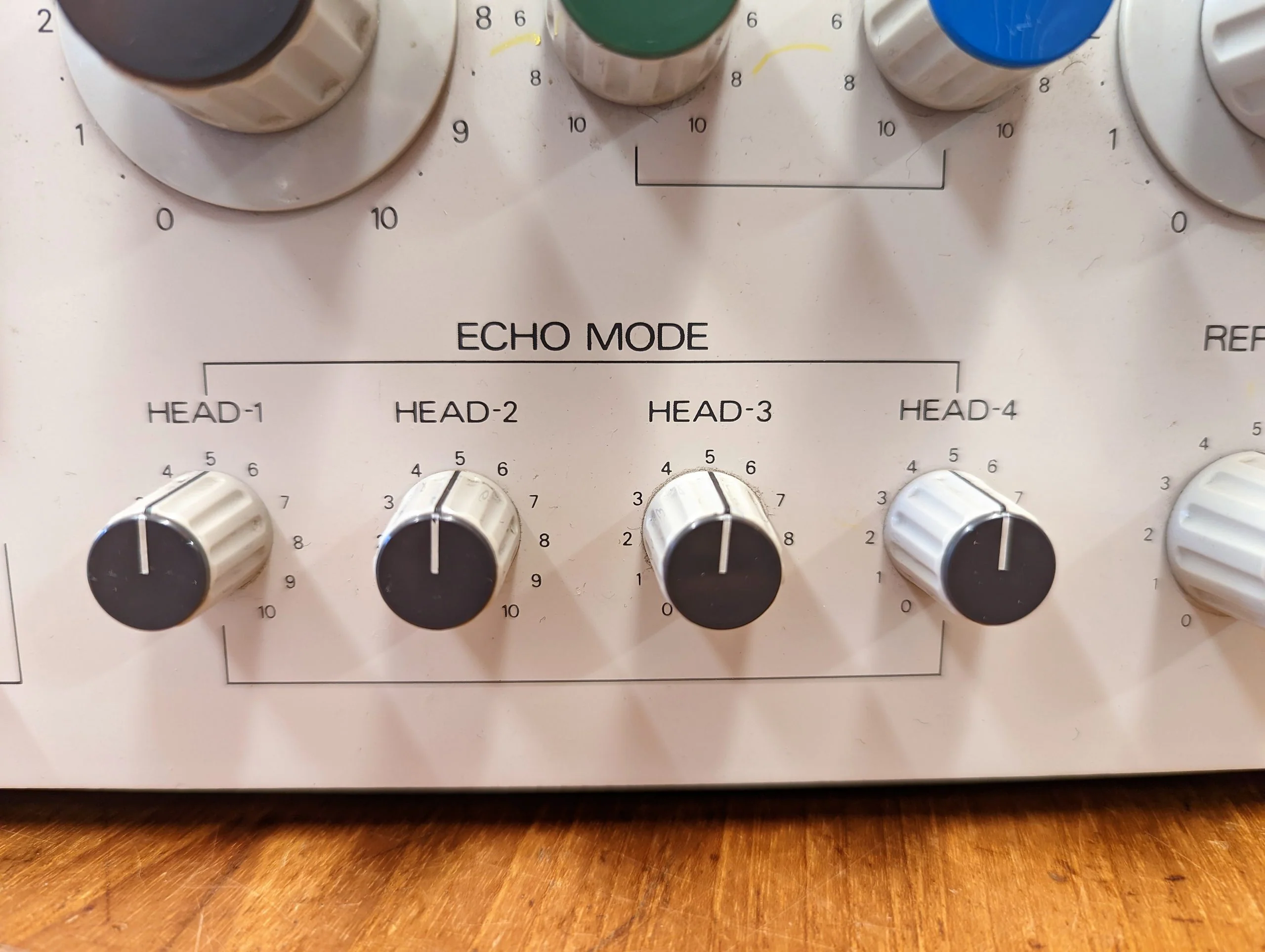 Denon DIC EM-2000 1/2" Tape Echo - Image 12