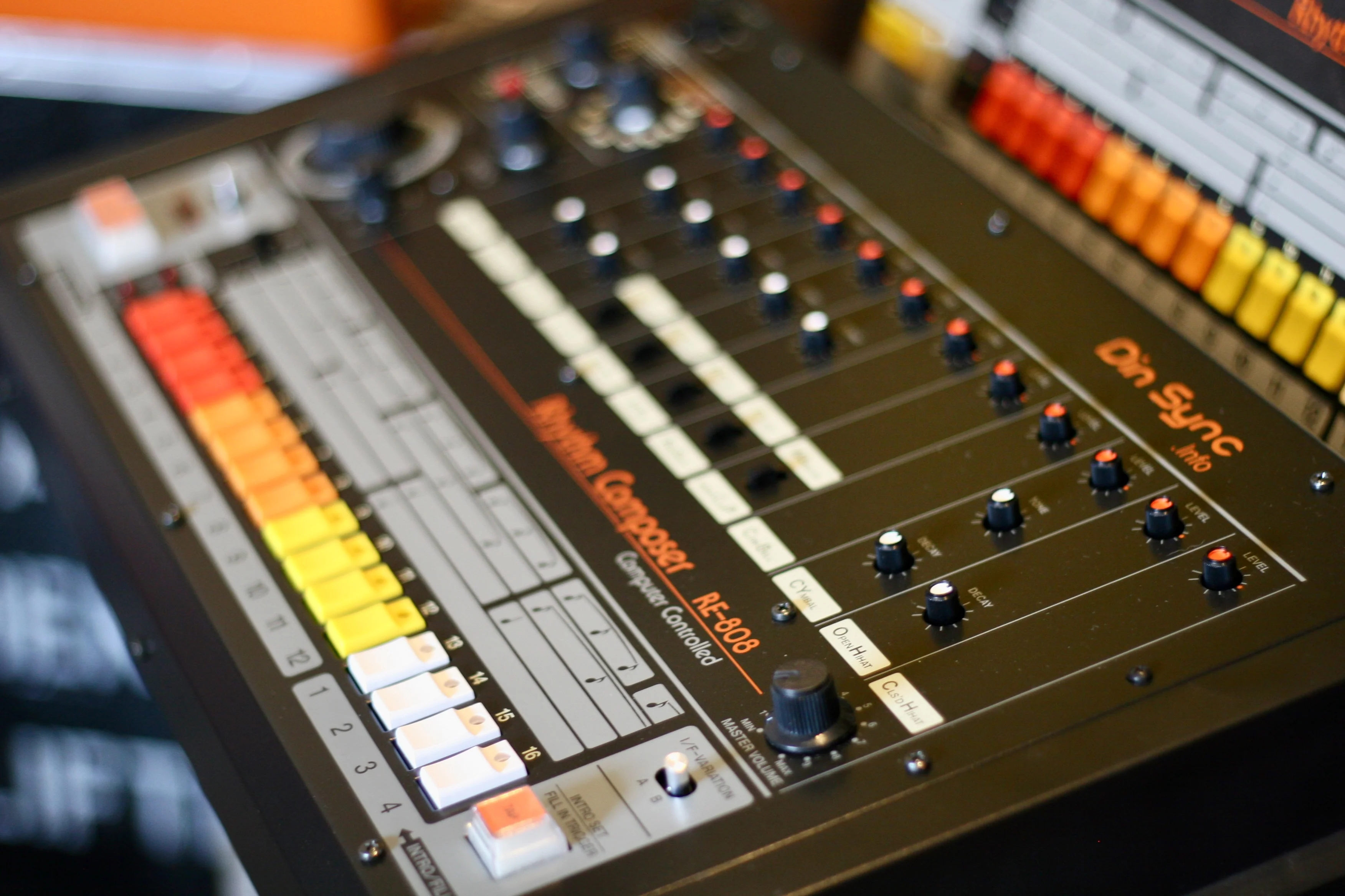 Din Sync RE-808 - Image 14