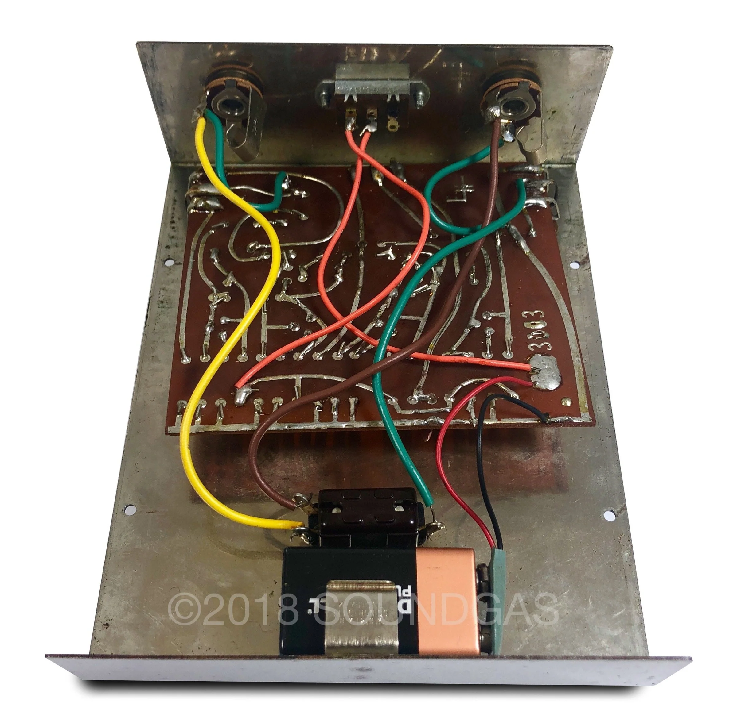 Electro-Harmonix Big Muff Pi V2 Ram's Head (Violet) - Image 7
