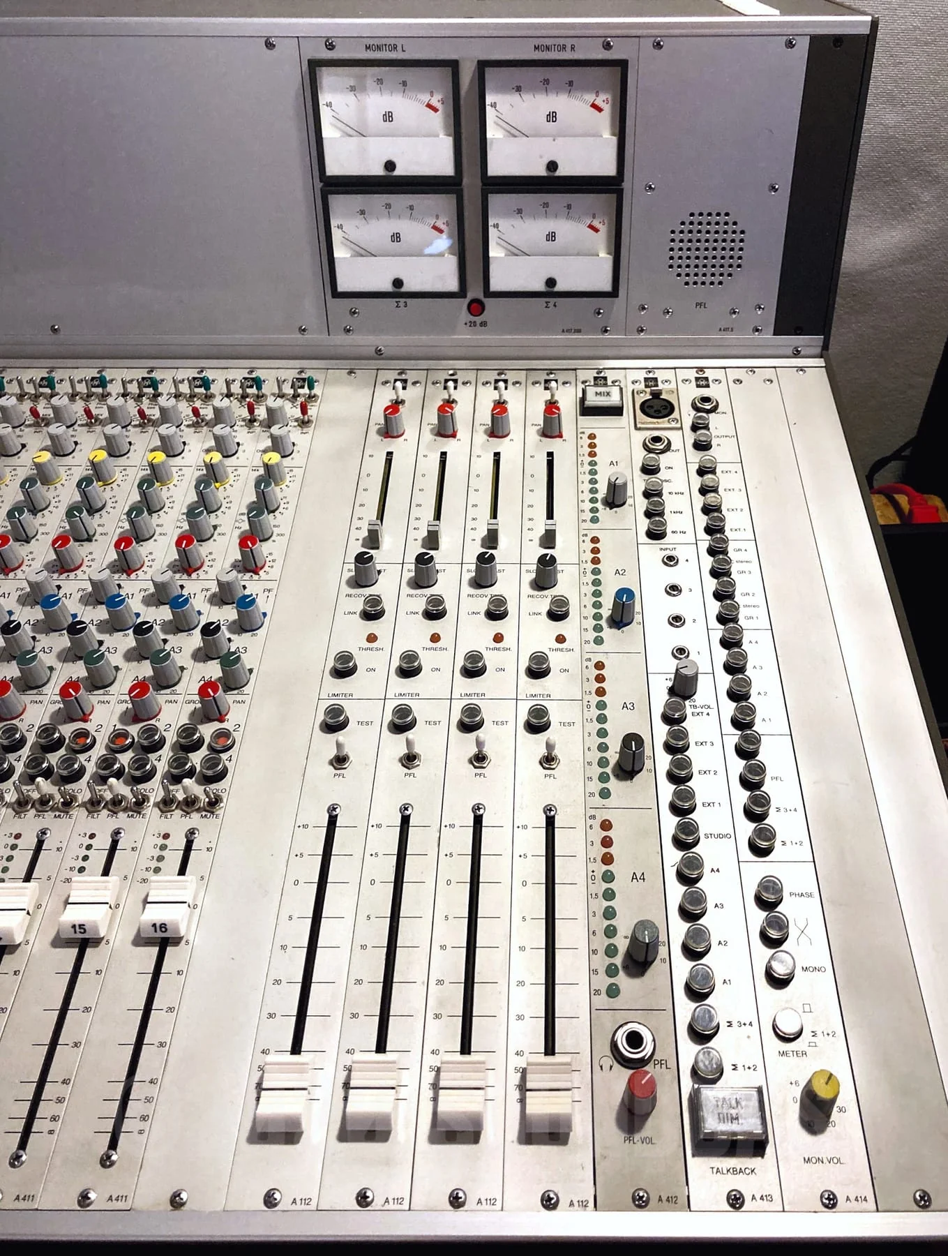 EMT A400 16-4-4 - Image 6