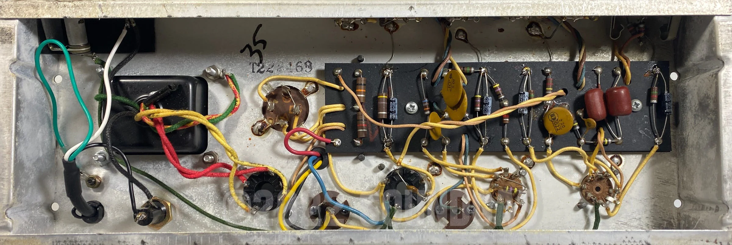Fender Vibro Champ - 1968 Drip Edge - Image 9