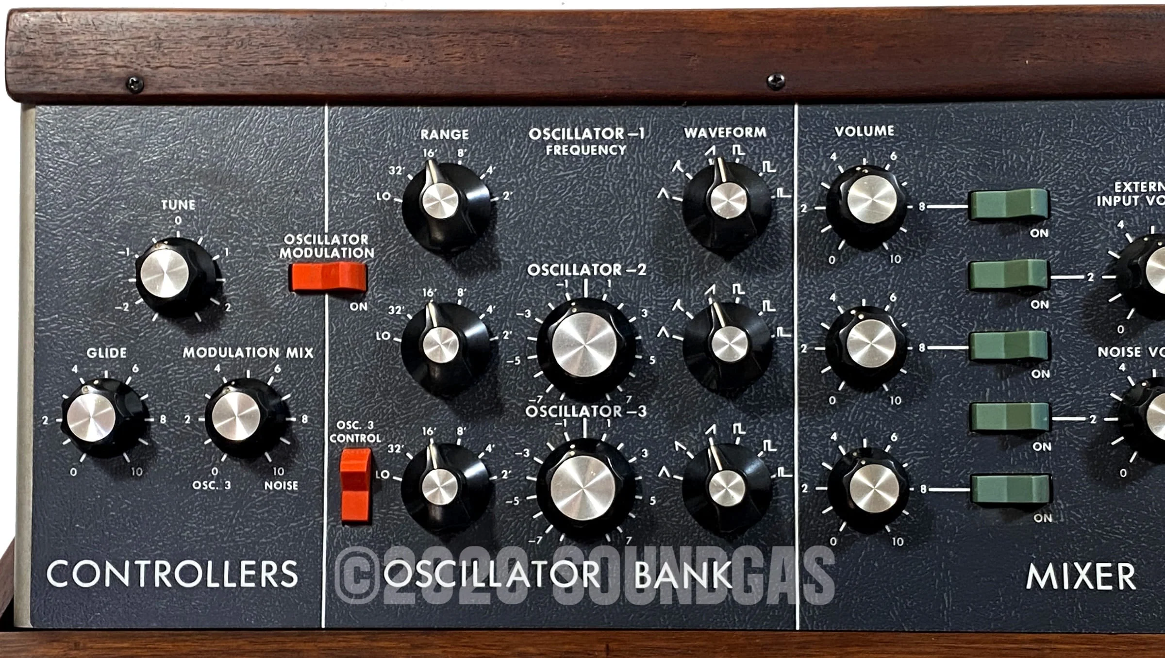 1973 Moog Minimoog Model D - Image 3