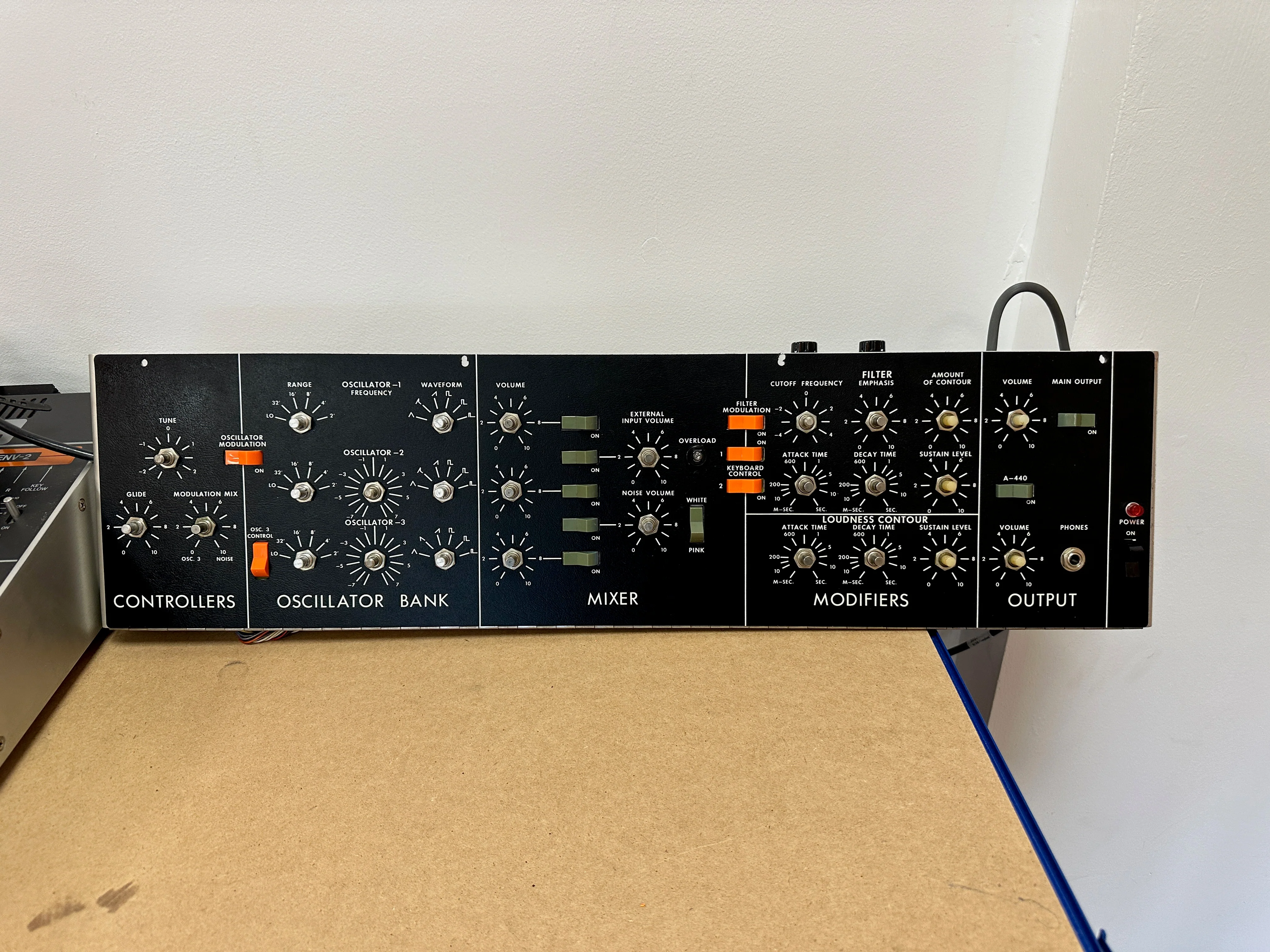 Moog Minimoog Model D 1979 Kenton MIDI - SN 10553 - Image 8