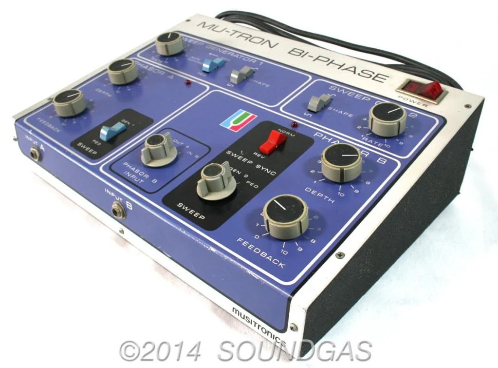 MUSITRONICS MU-TRON BIPHASE & CUSTOM FOOTSWITCH - Image 2