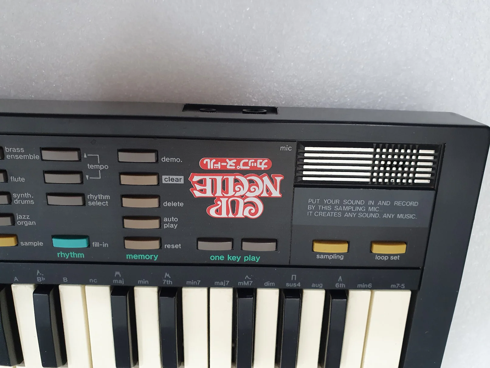 Nissin Cup Noodle C-16 Digital Synthesizer (Casio SK-1 Keytar) - Image 3