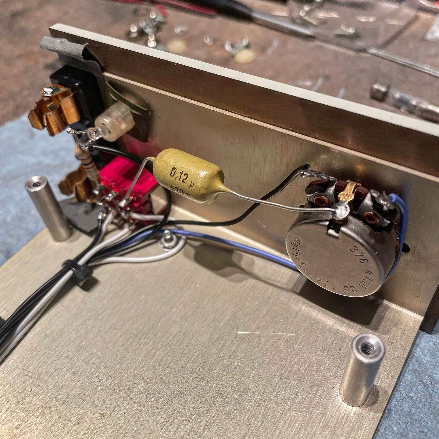 R2R Electric Treble Booster #934 - Image 5