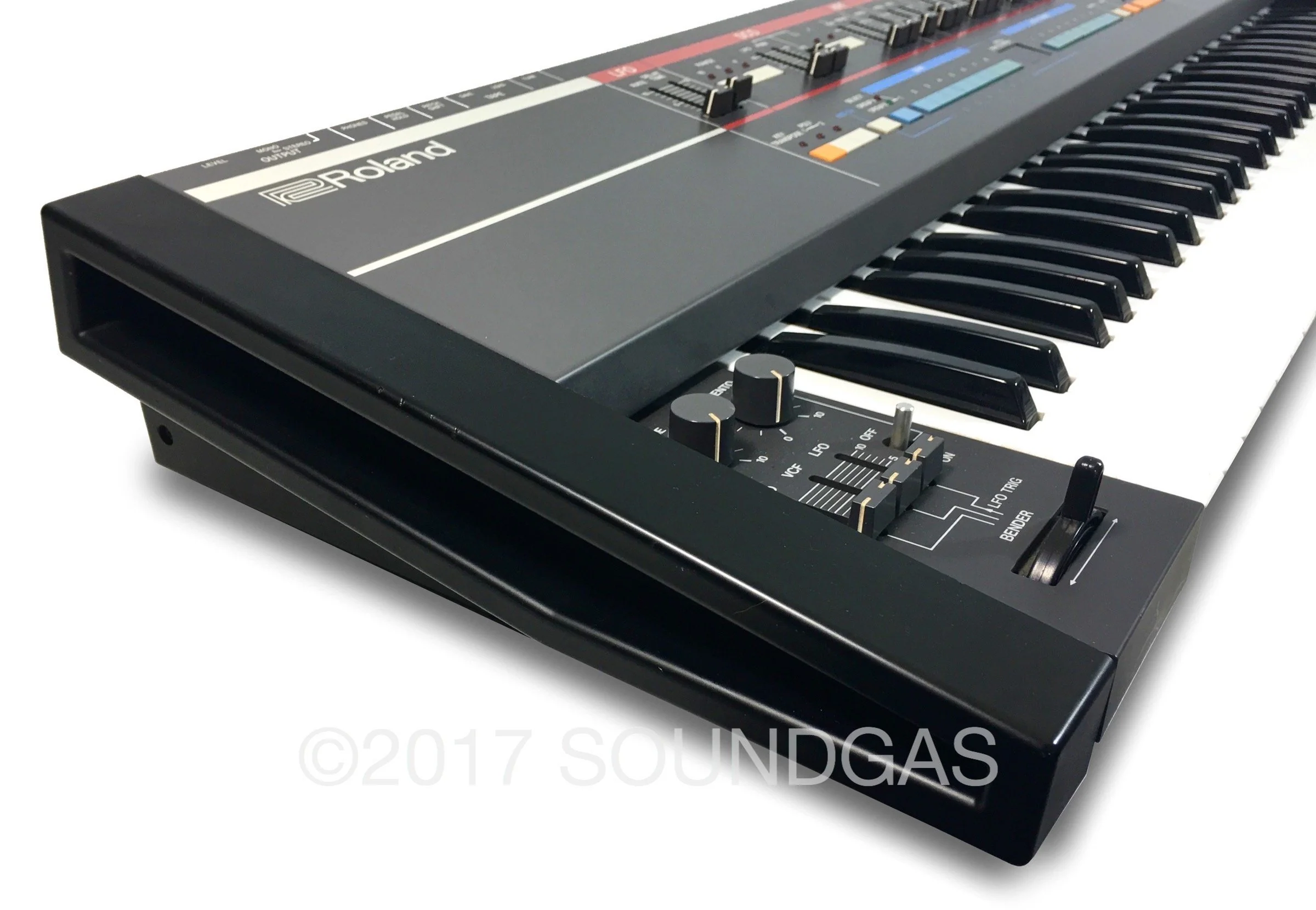 Roland Juno-106 240v - Image 6