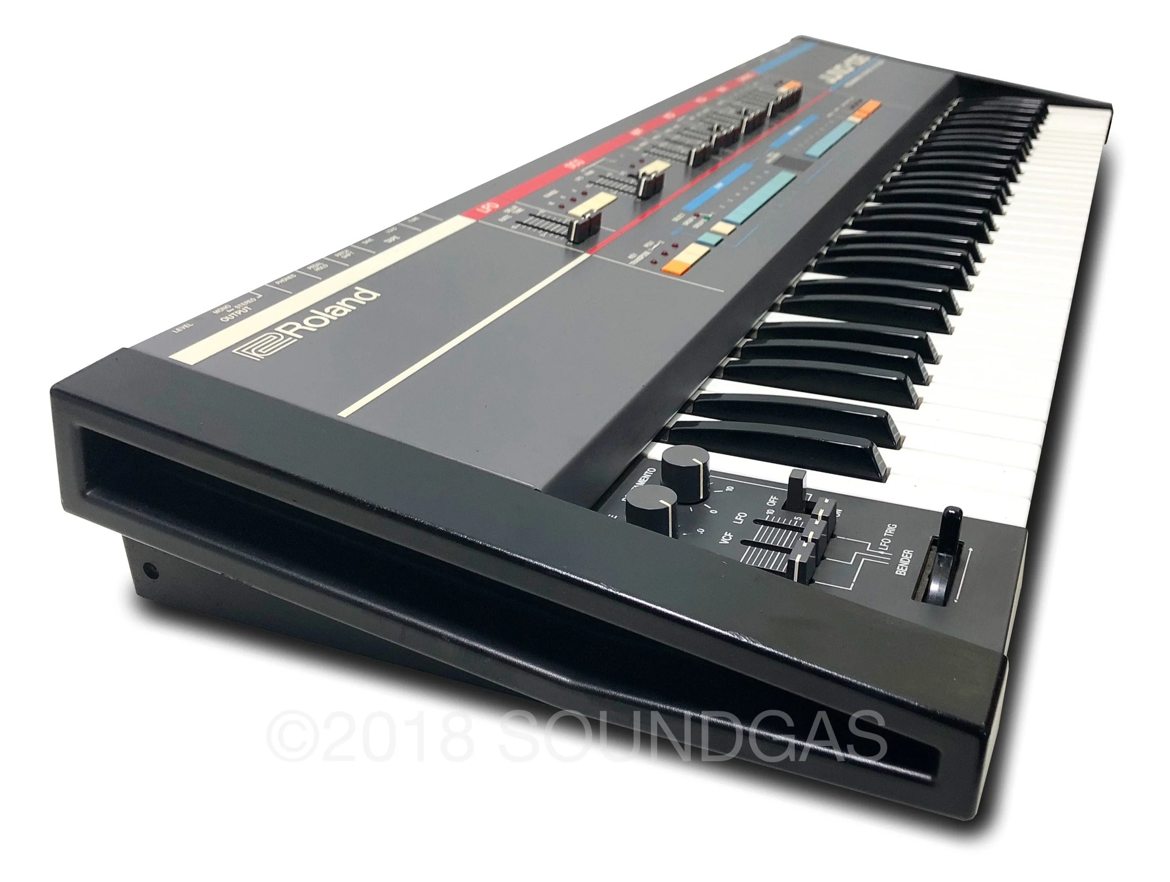 Roland Juno-106 - Image 5