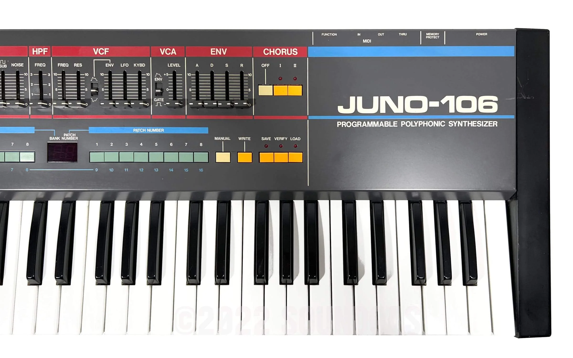 Roland Juno-106 - Image 4