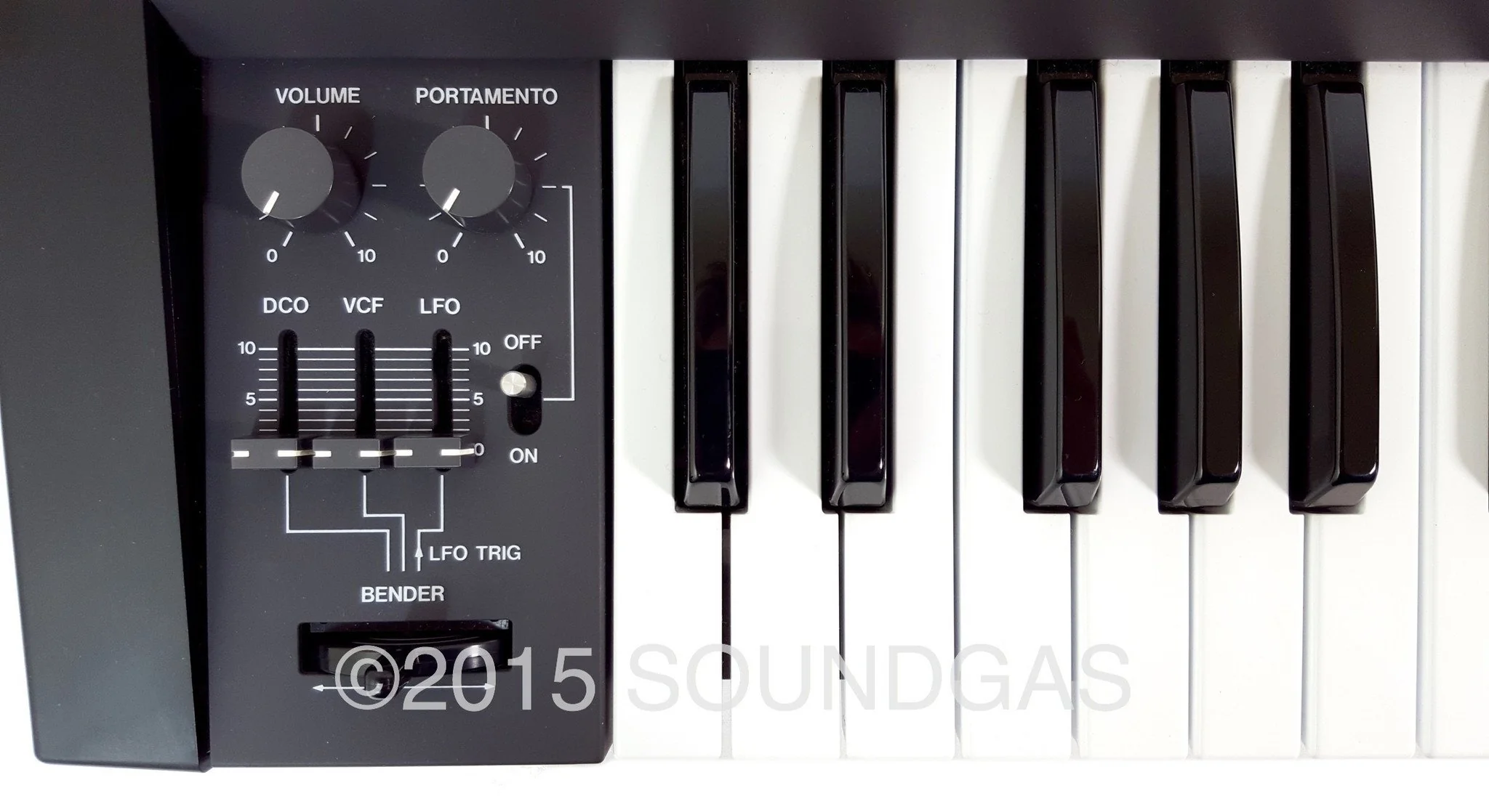 ROLAND JUNO 106 *MINT CONDITION* - Image 18