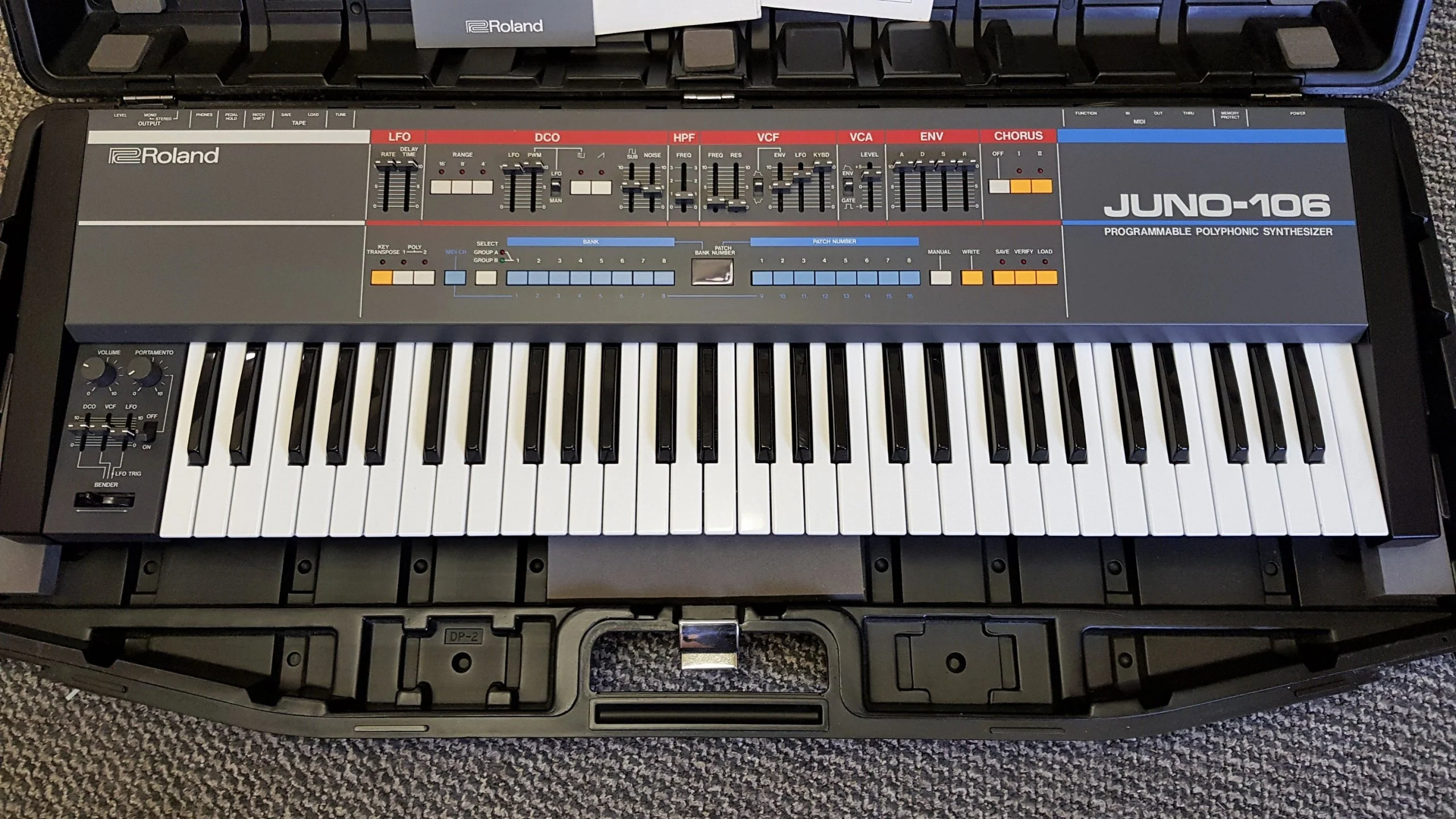Roland Juno-106 - Image 2