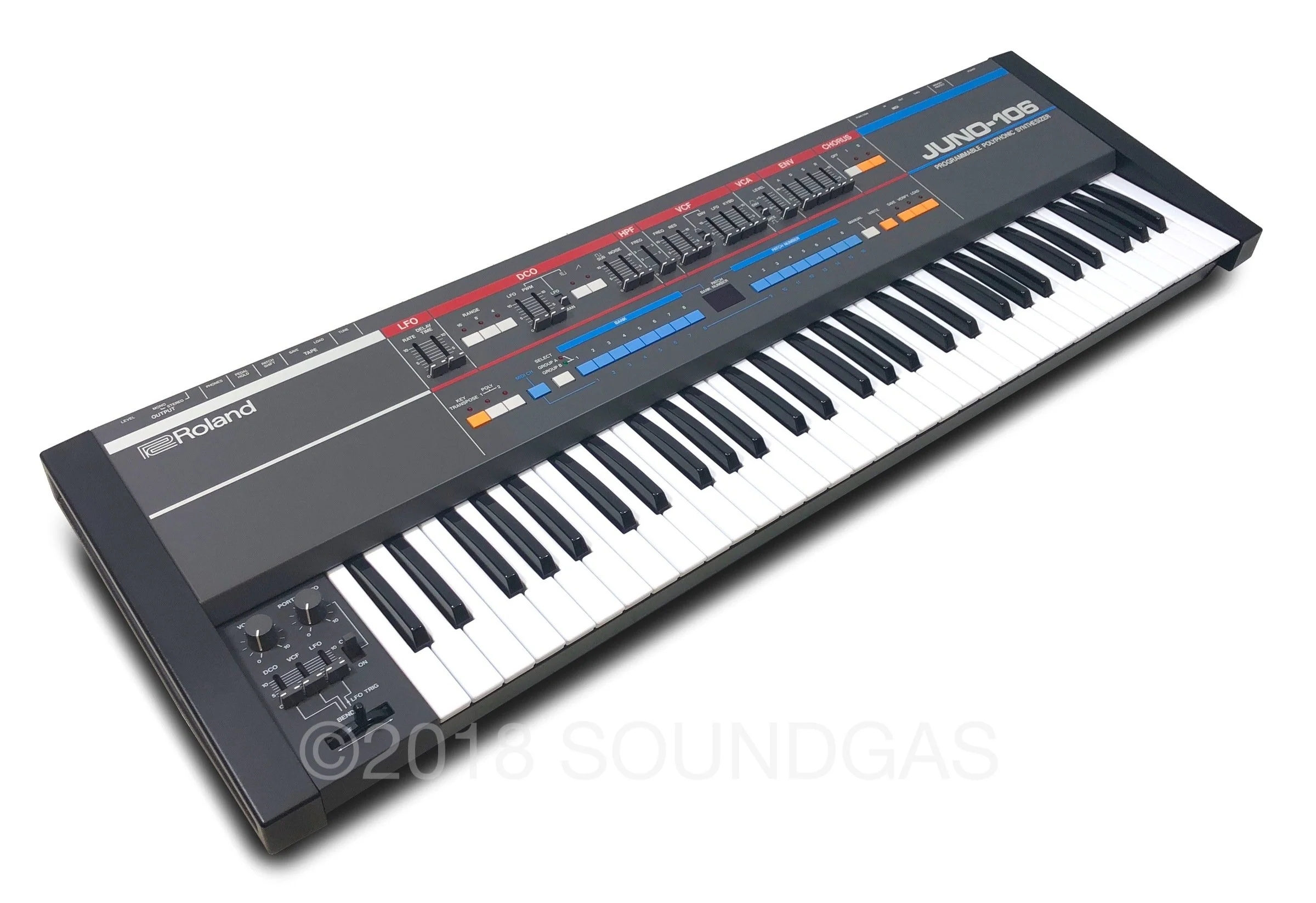 Roland Juno-106 - Near Mint + Hard Case - Image 5