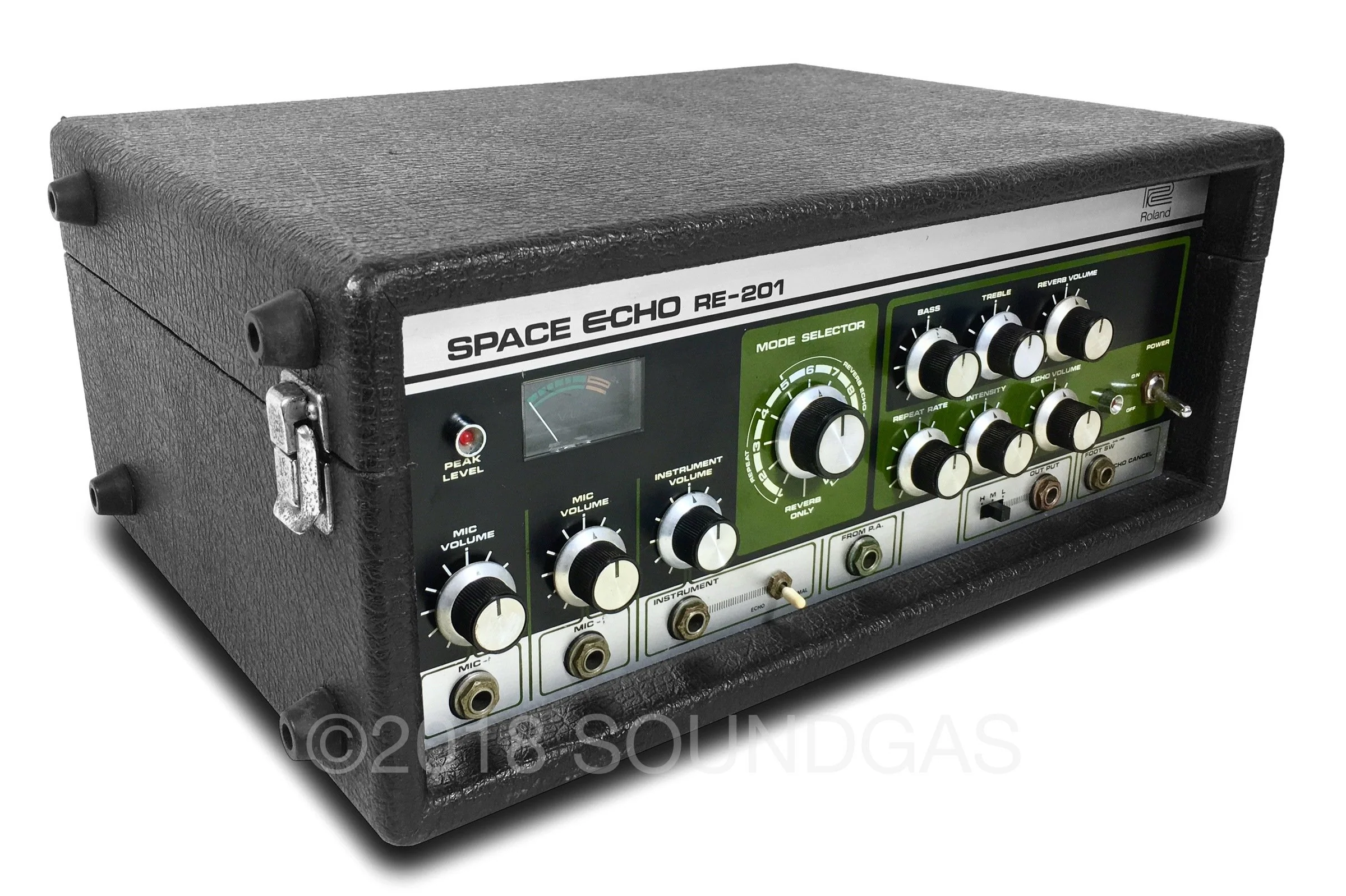 Roland RE-201 Space Echo - 240v - Image 3