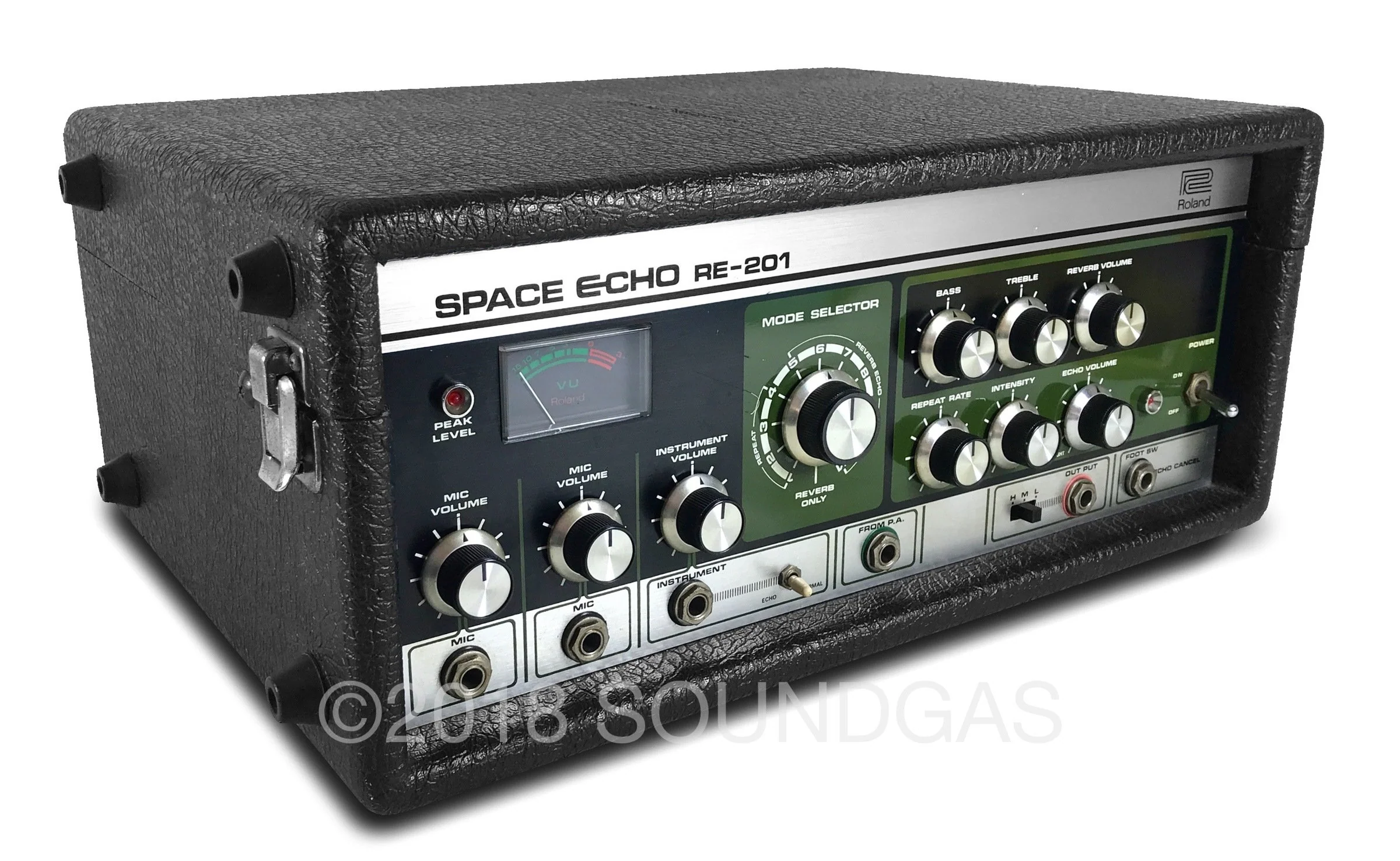 Roland RE-201 Space Echo - 240v - Image 3