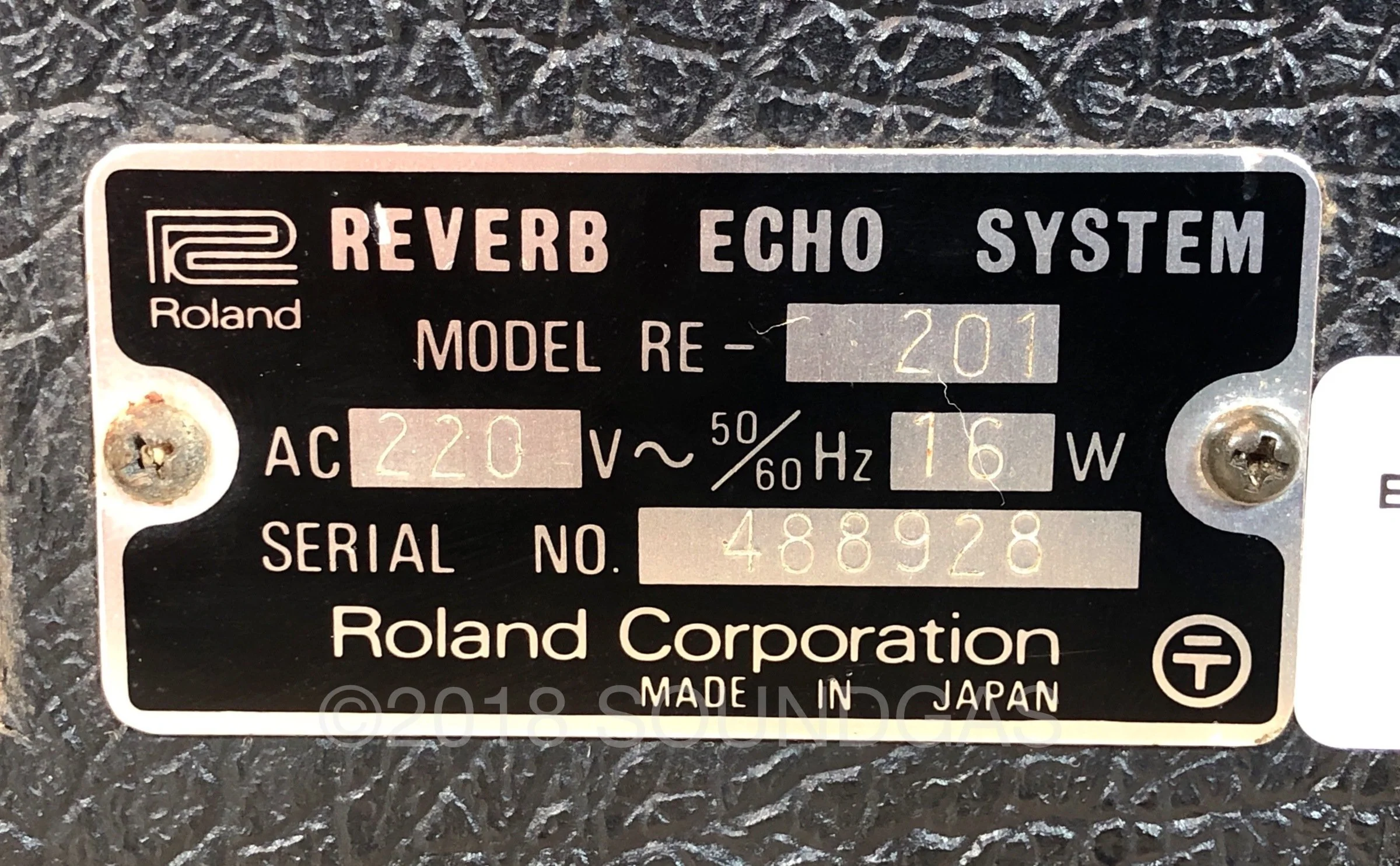 Roland RE-201 Space Echo - Image 6