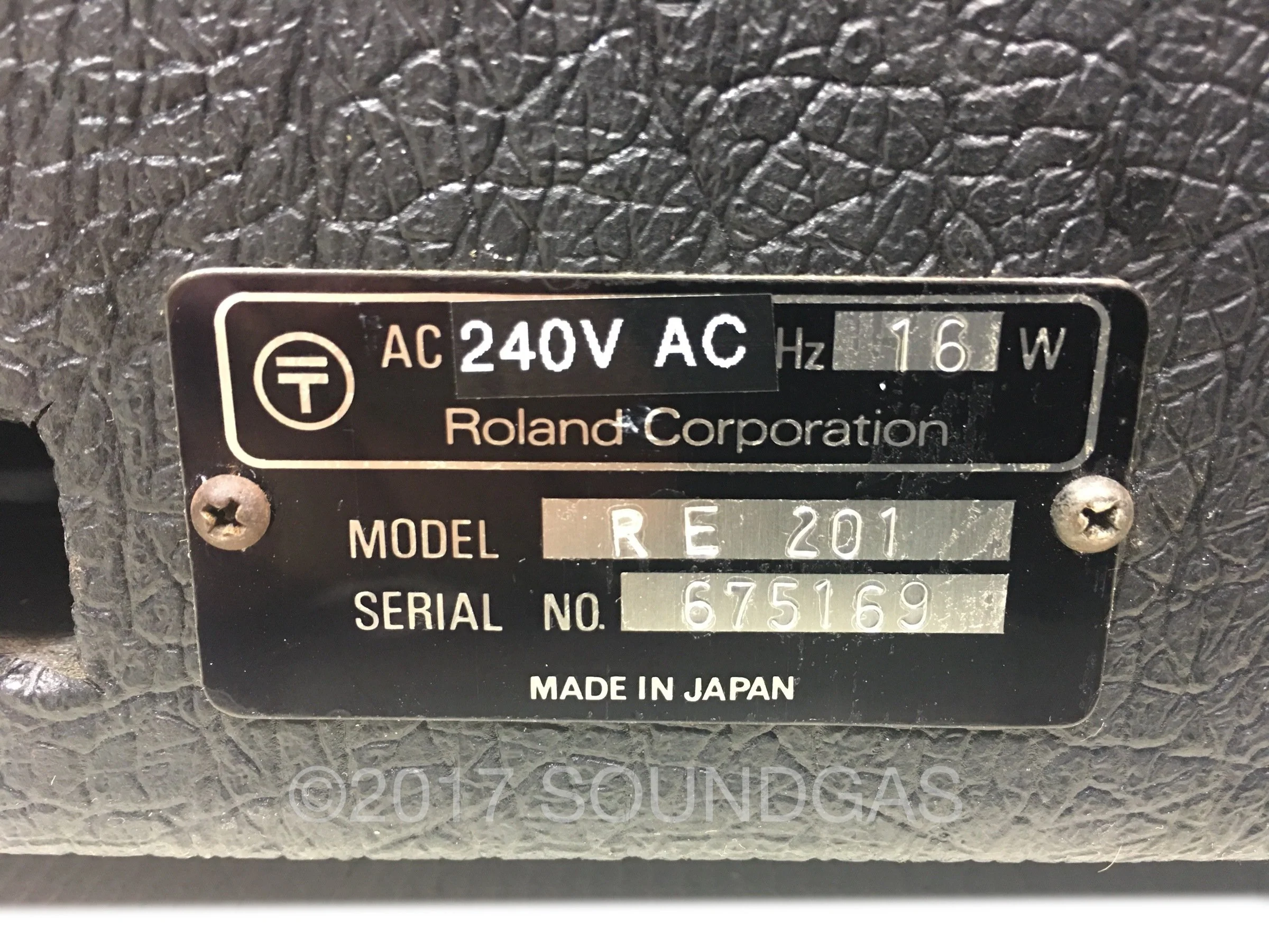 Roland RE-201 Space Echo - 240v - Image 5