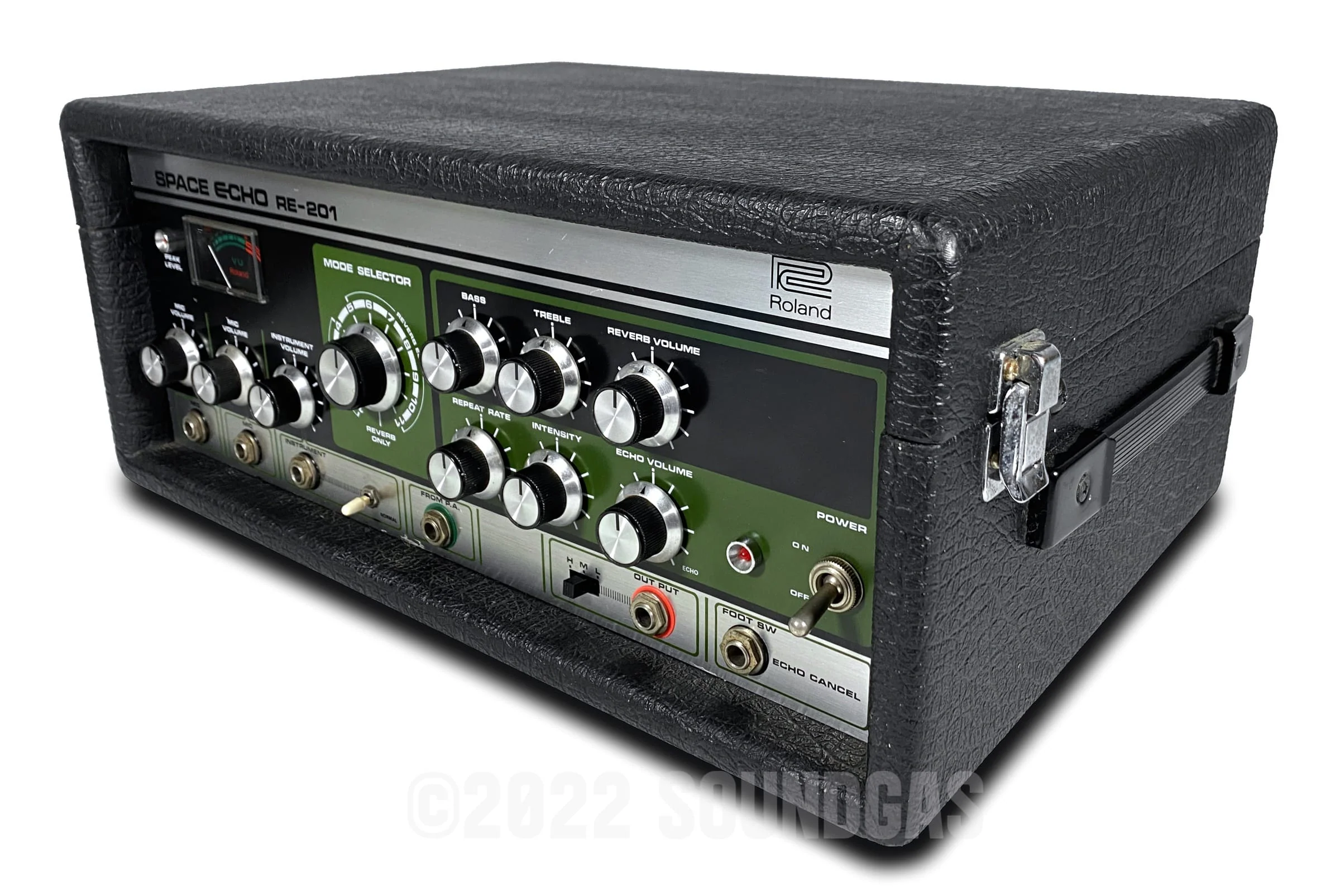 Roland RE-201 Space Echo, Early Preamp Mod - Image 3
