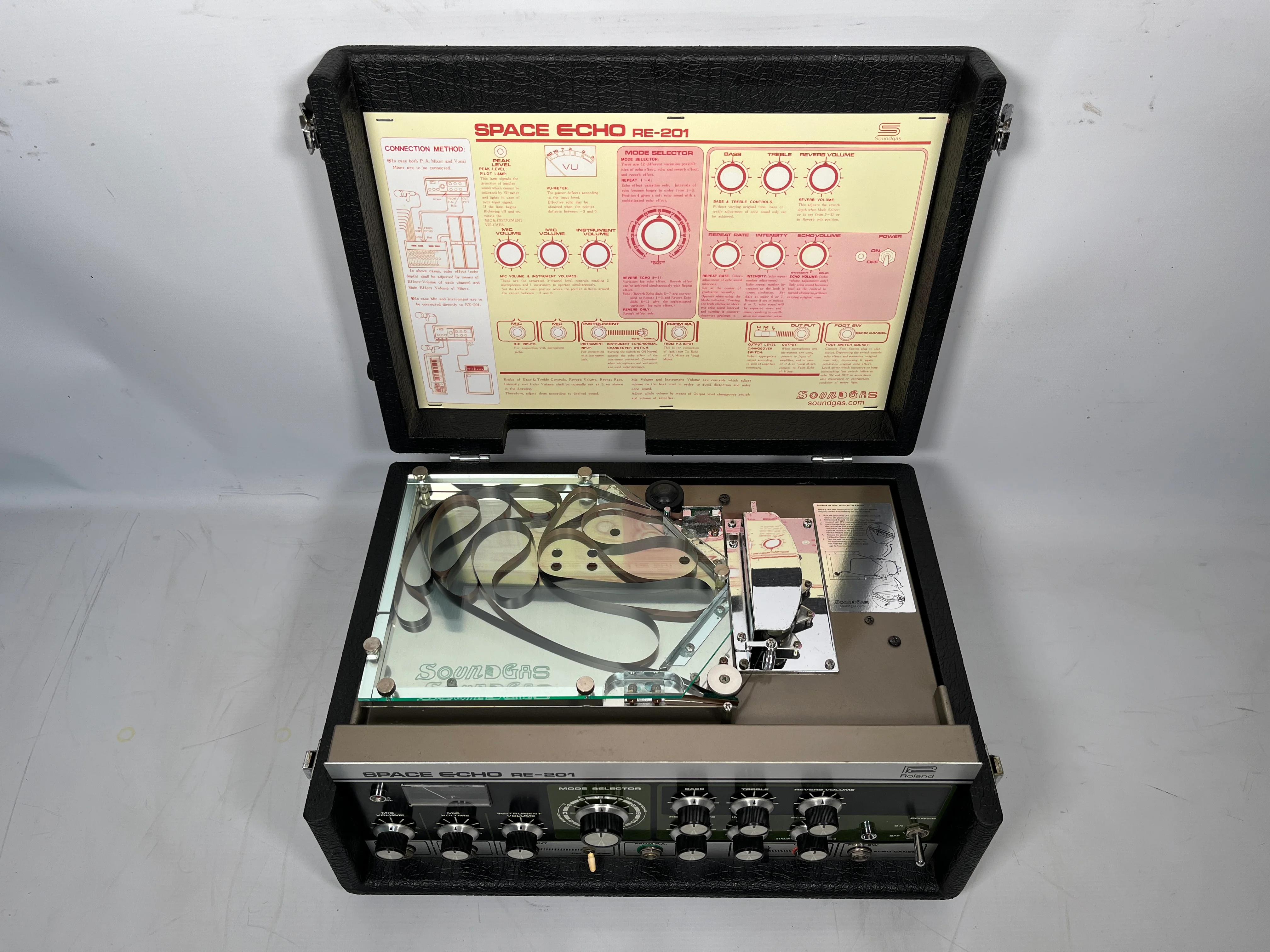 Roland RE-201 Space Echo, Early Preamp Mod, Zero Head Gain - Image 2