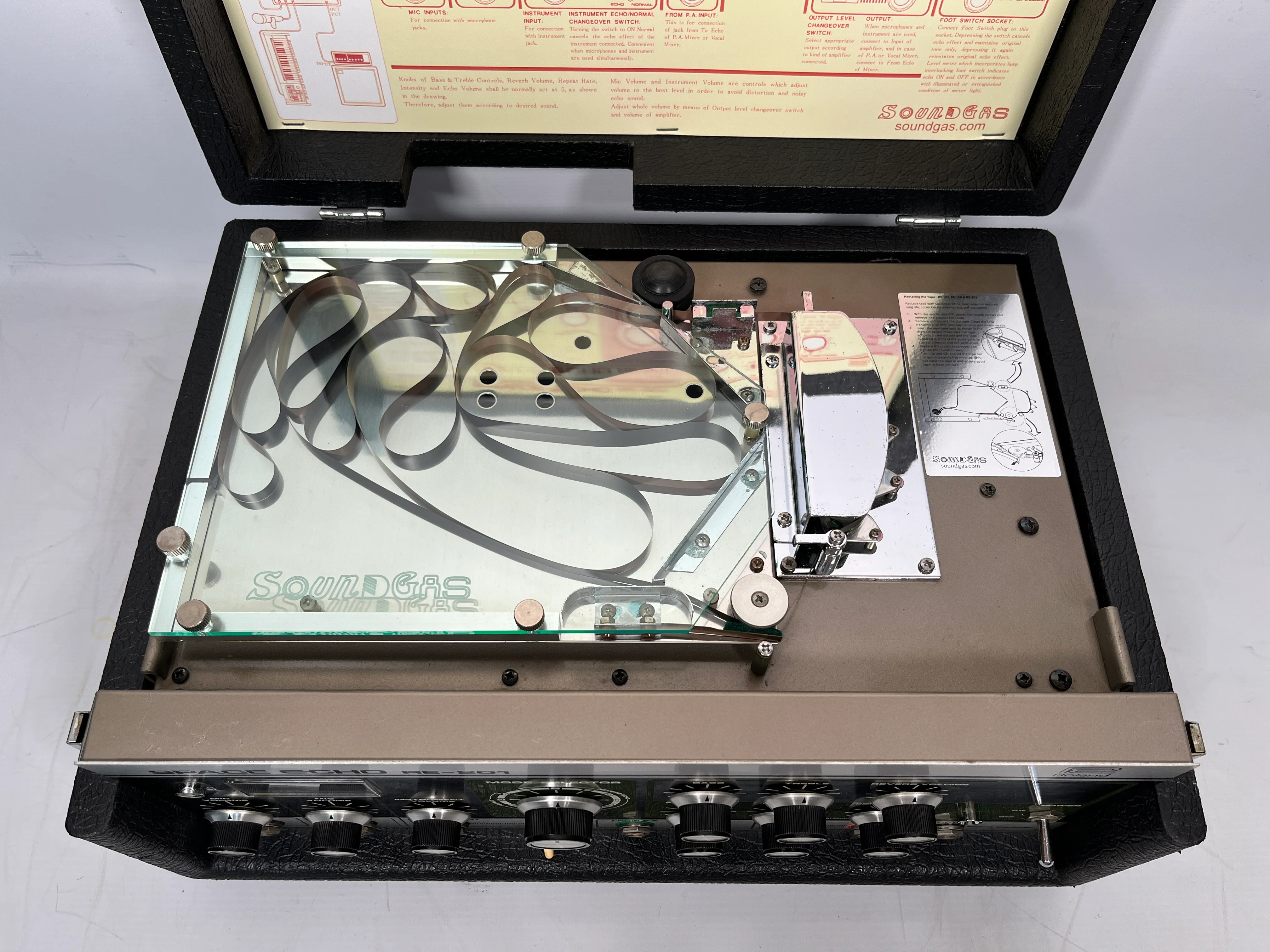 Roland RE-201 Space Echo, Early Preamp Mod, Zero Head Gain - Image 3