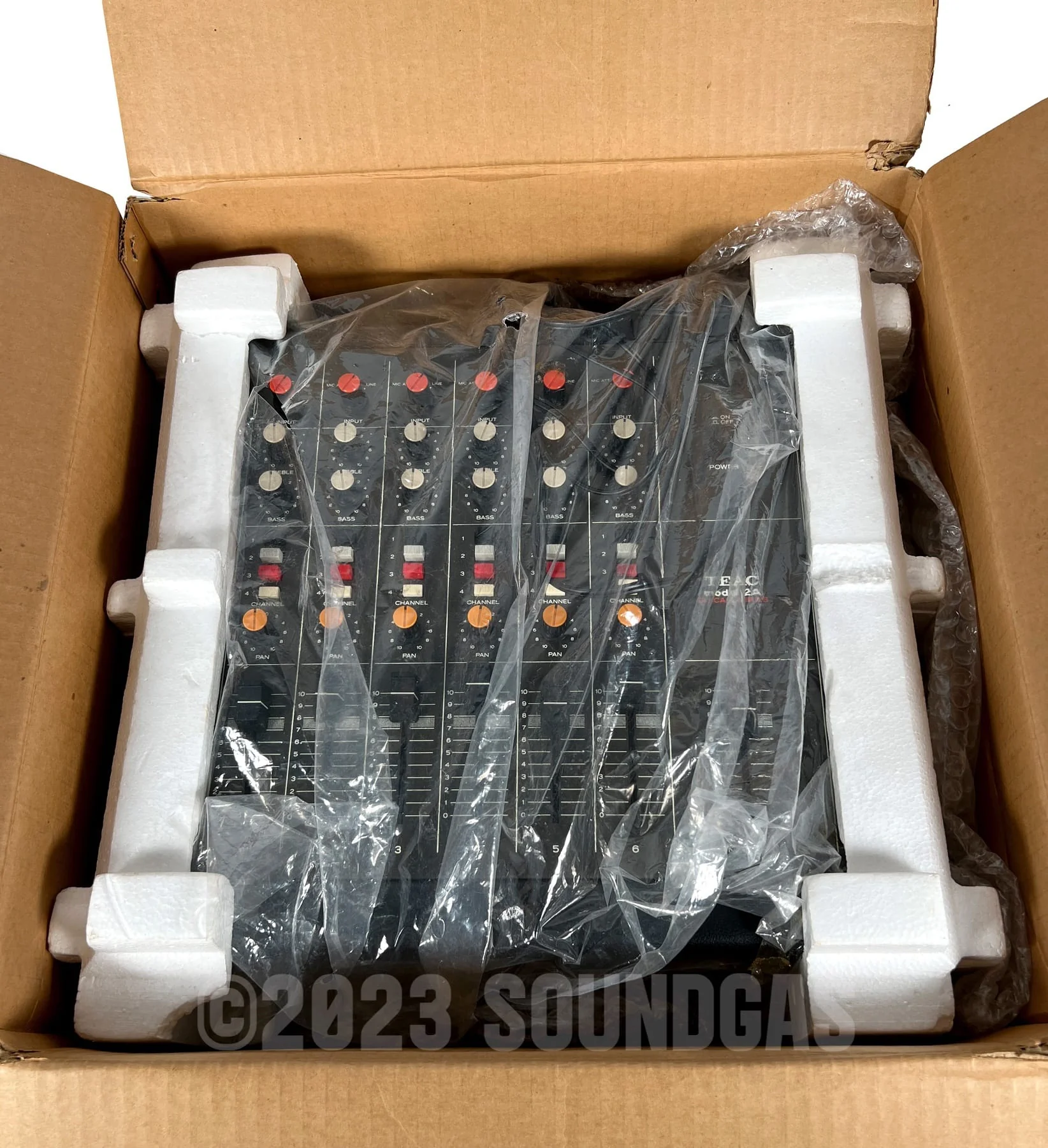 Teac Model-2A - Boxed - Image 3