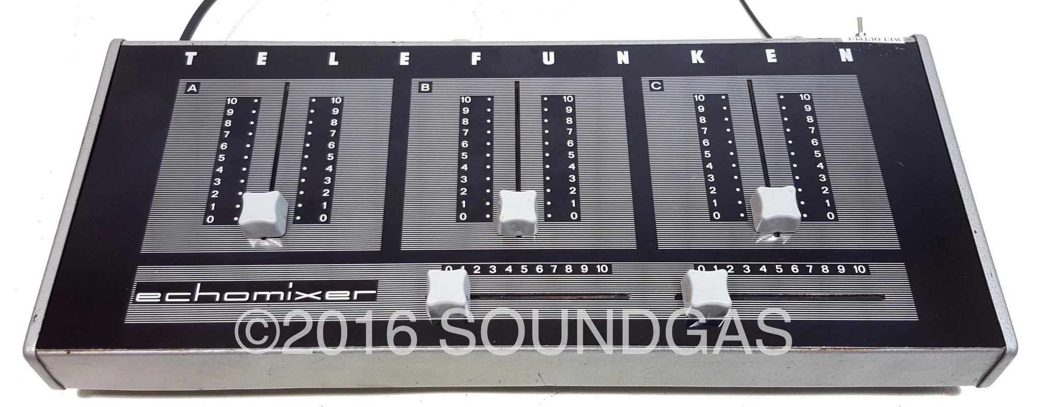 TELEFUNKEN ECHOMIXER - modified - Image 3