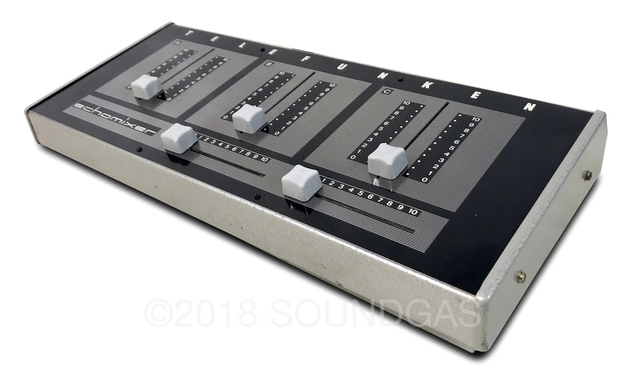 Telefunken Echomixer - Modified - Image 3