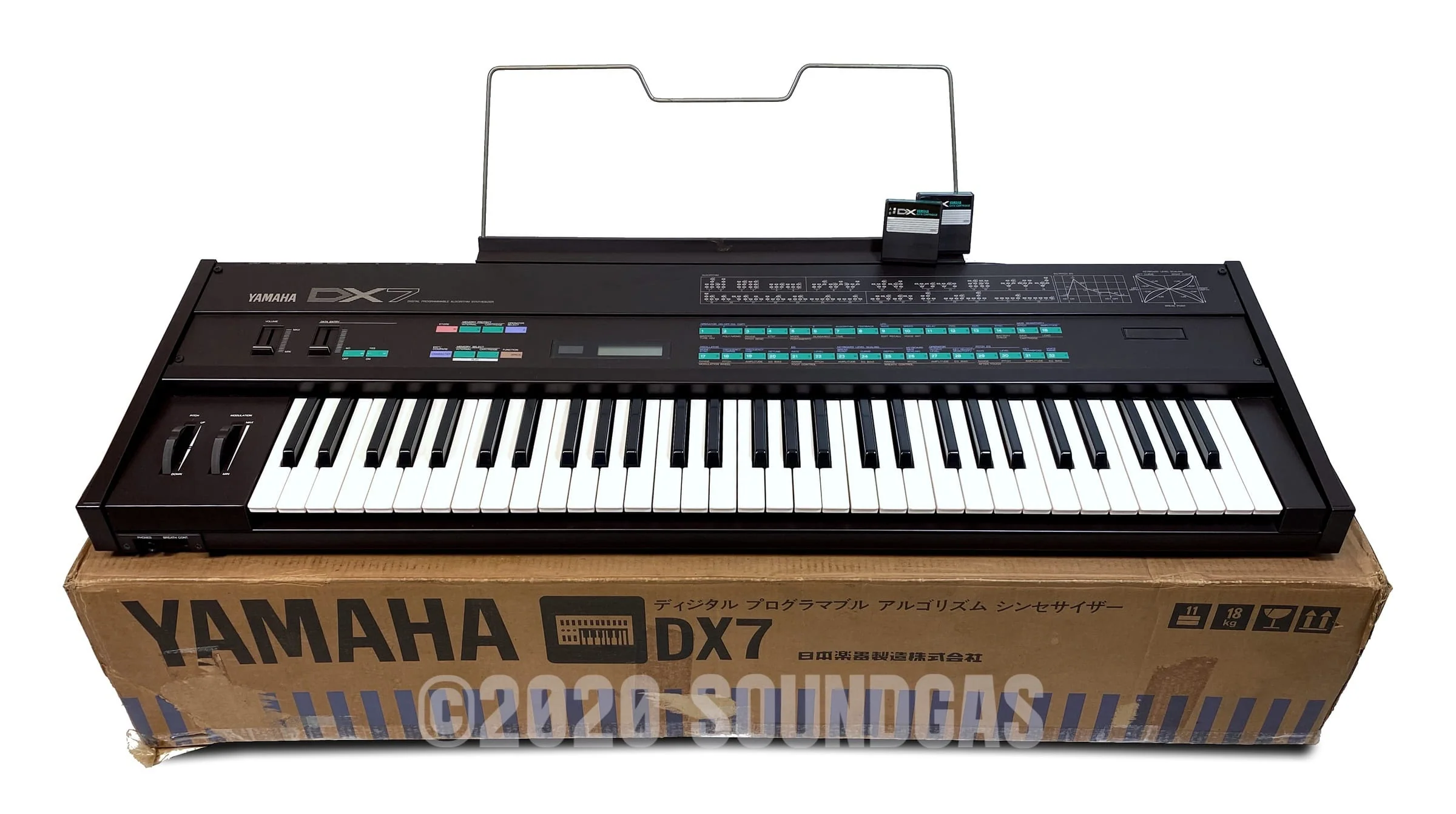 Yamaha DX-7 - Mint + Accessories - Image 14