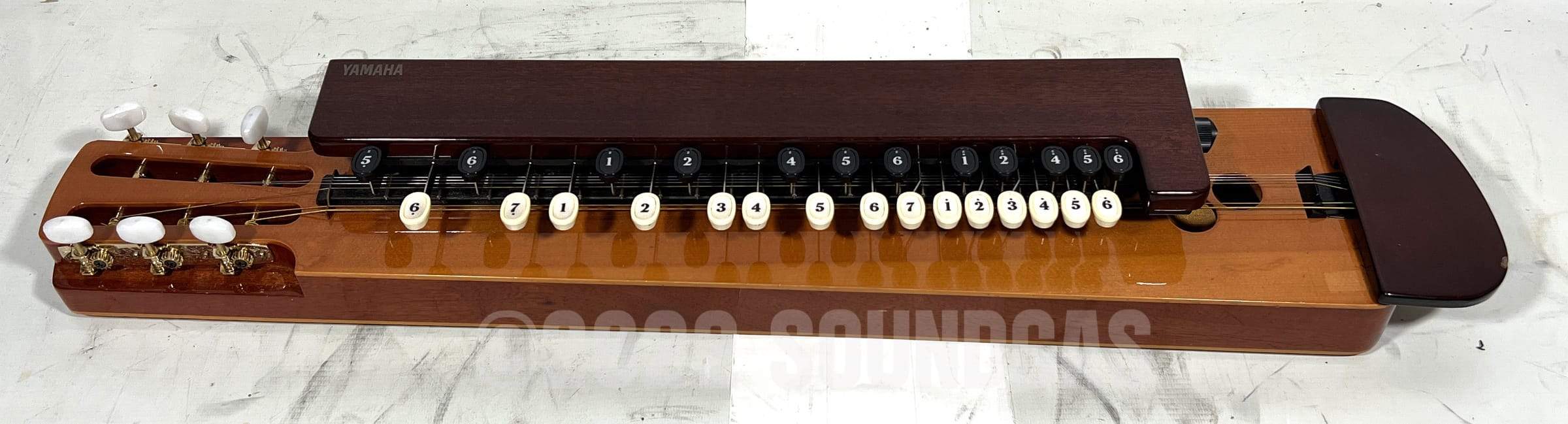 Yamaha TH-10E Electric Taishogoto - Image 3